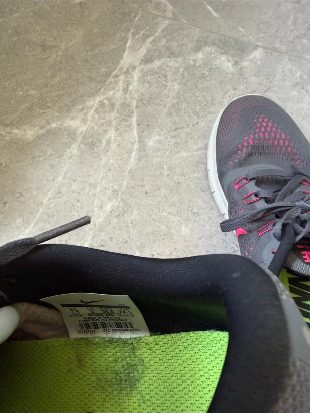 Nike running shoes - Picture 6 of 6